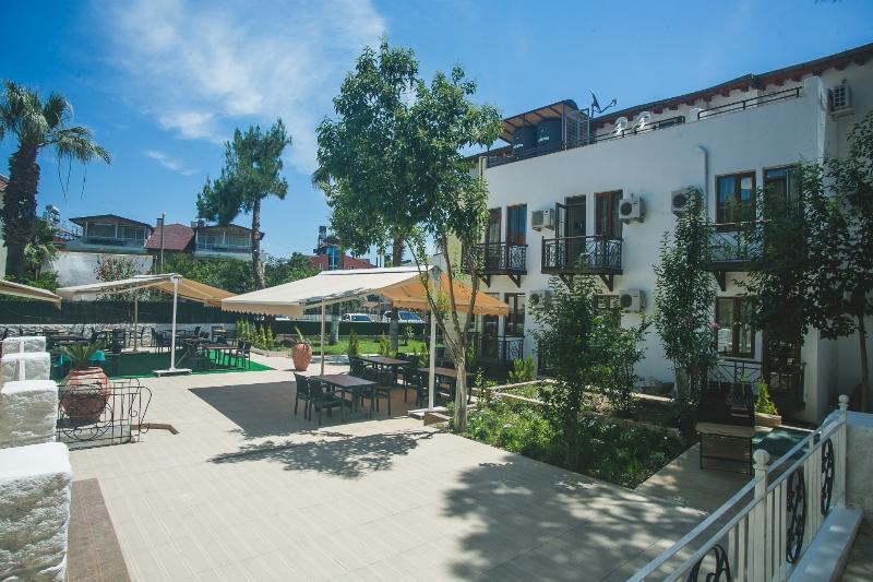 Dinara Garden Kemer Luaran gambar